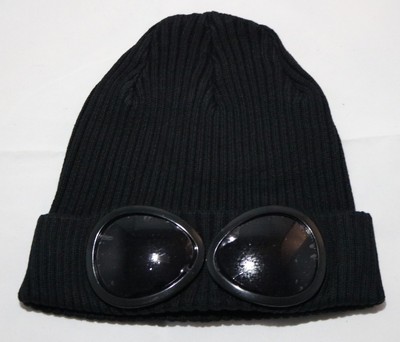 cp company winter hat